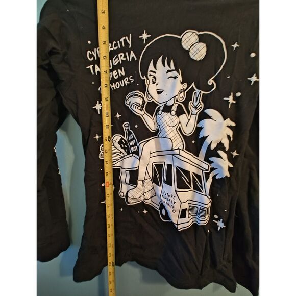 Hyperpop Black/White Graphic Tee "Cybercity Taqueria" from MeowWolf - Picture 4 of 6